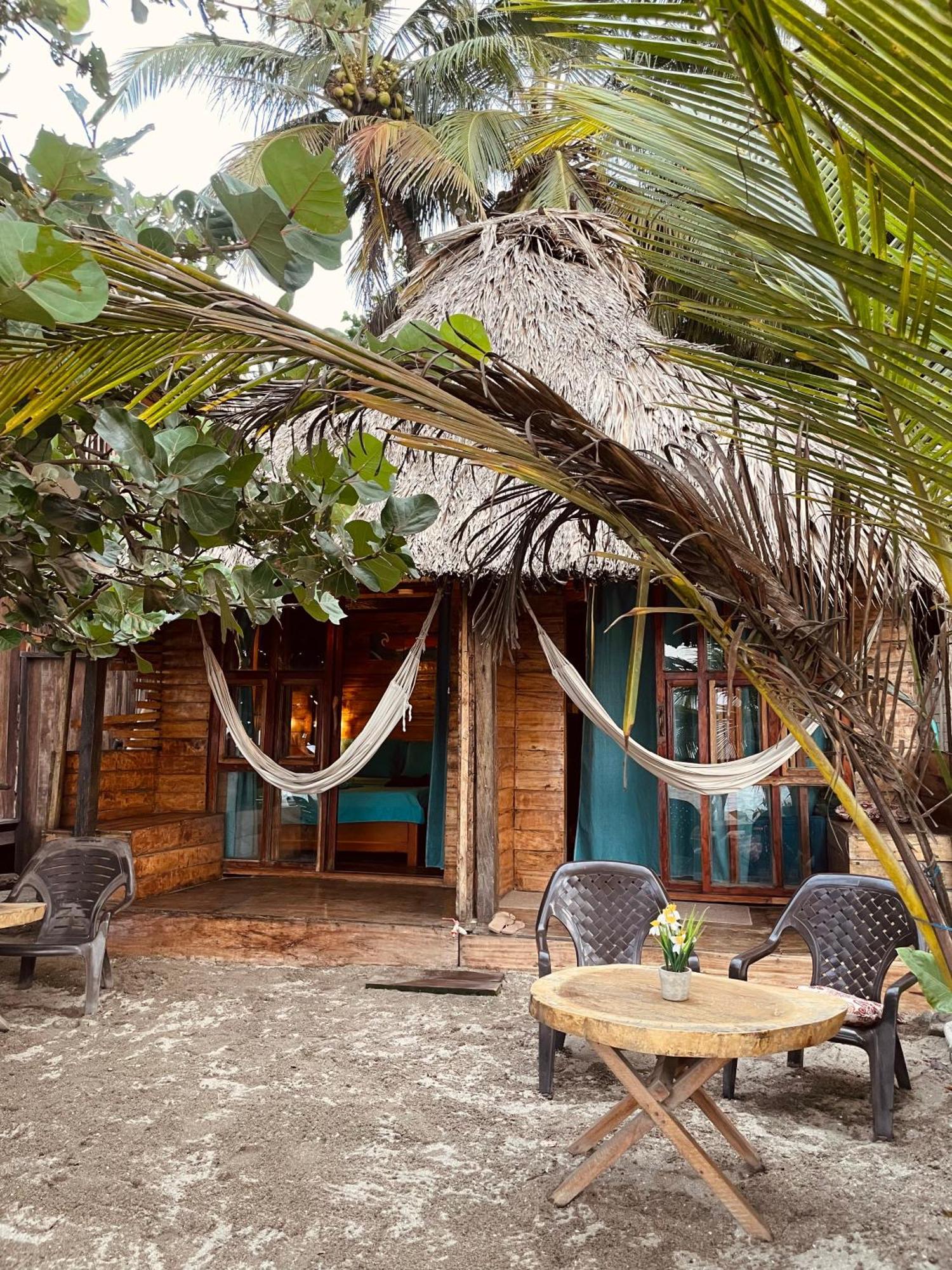 Hotel Chill And Surf Mendihuaca Guachaca Exterior foto
